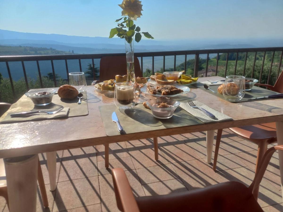 La Terrazza In Collina Cavalo Exterior foto