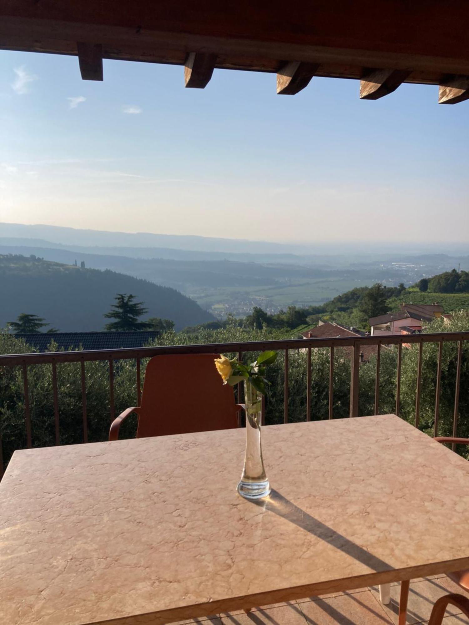 La Terrazza In Collina Cavalo Exterior foto