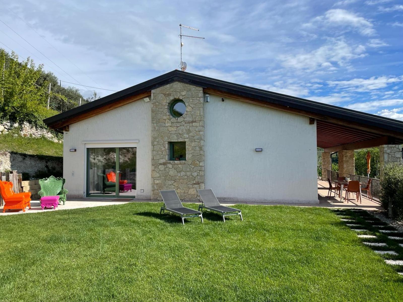 La Terrazza In Collina Cavalo Exterior foto