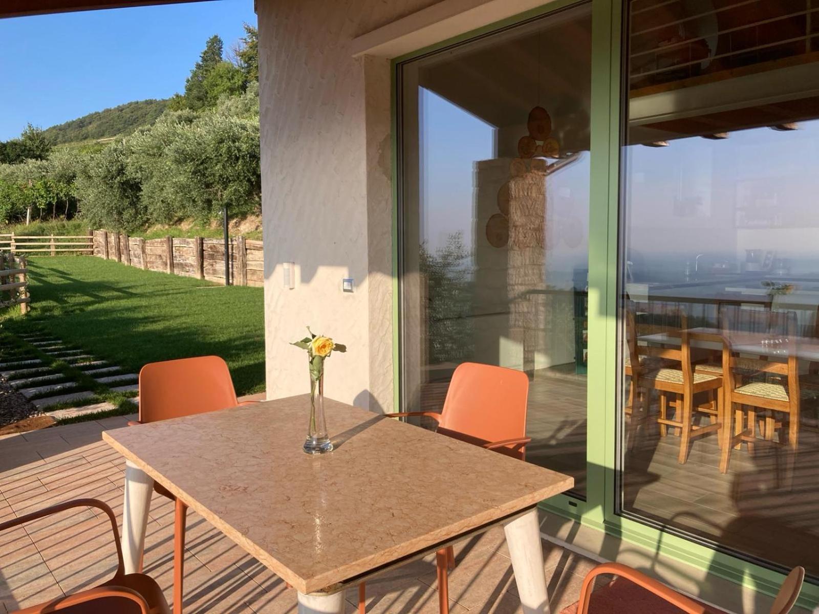 La Terrazza In Collina Cavalo Exterior foto