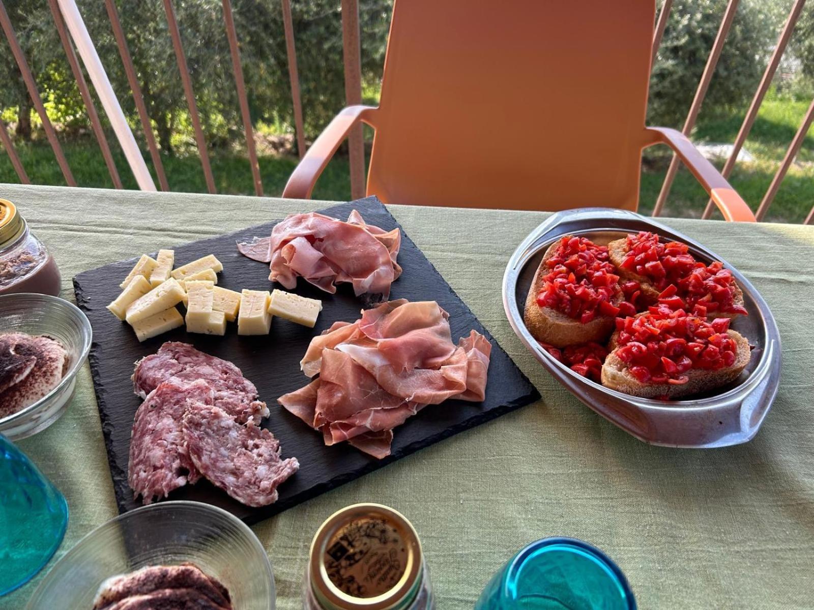 La Terrazza In Collina Cavalo Exterior foto